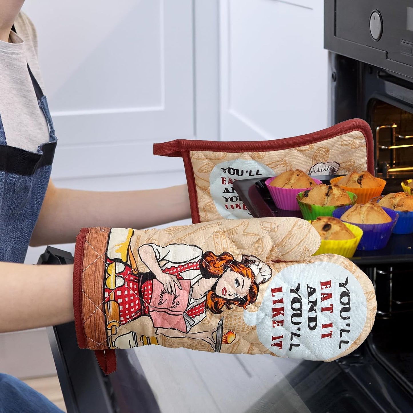 Retro Housewife Oven Mitts and Pot Holders Sets 2Pcs, 100% Cotton Heat Resistant, Extra Long Oven Gloves Potholder for Kitchen Cooking Baking Decoration