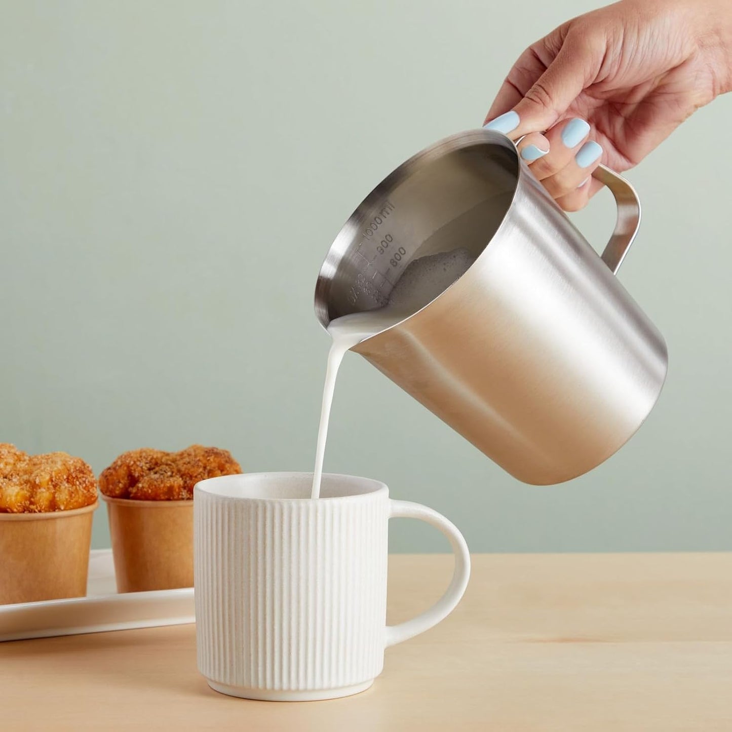 Juvale 4-Stainless Steel Metal Measuring Cups - 32 Oz/1000 mL, With Handle - Stainless Steel Graduated Pitcher with Ounce & Milliliter Markings