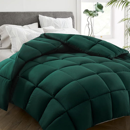 HYLEORY All Season Queen Size Bed Comforter - Cooling Goose Down Alternative Quilted Duvet Insert with Corner Tabs - Winter Warm - Machine Washable - Emerald Green