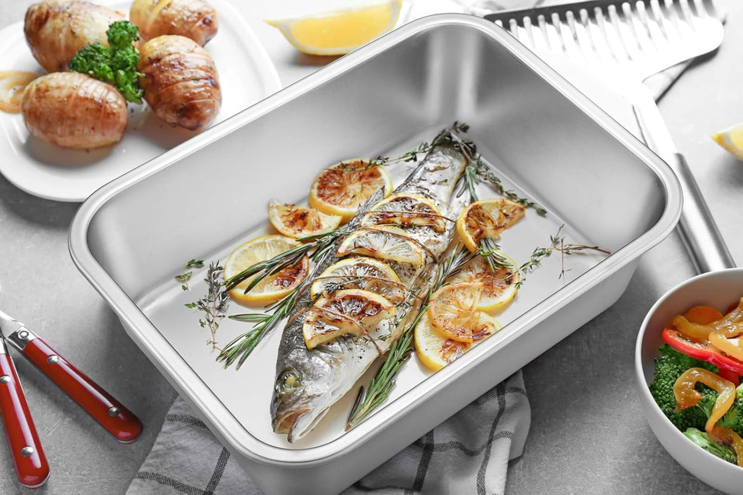 E-far Small Lasagna Pan, 10.6x8.3x3.2 Inches Deep Rectangular Baking Roasting Pans, Stainless Steel Roaster Baking Dish, Non-Toxic & Heavy Duty, Dishwasher Safe