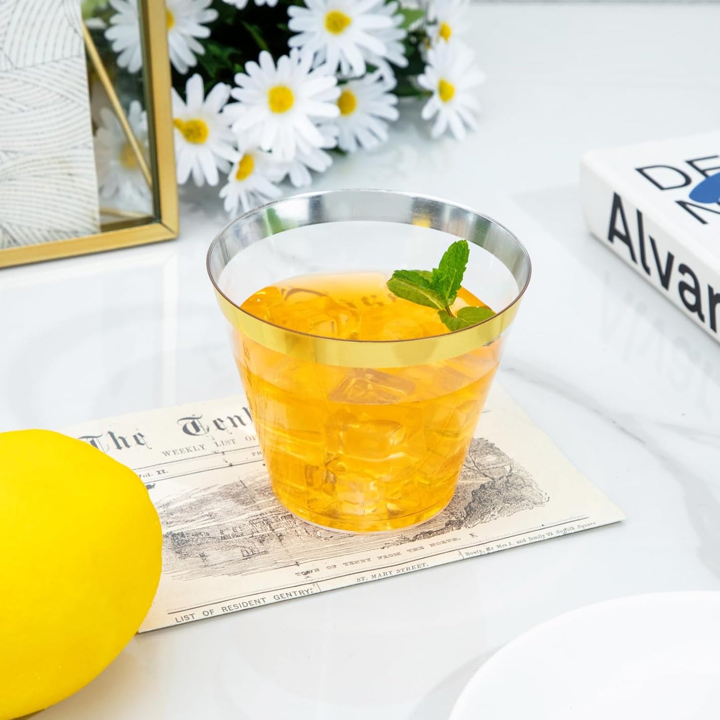 I00000 60PCS Gold Plastic Cups, 9 oz Clear Disposable Cups with Golden Trim, Heavy-Duty Disposable Hard Plastic Wine Glasses Cocktail Glasses Perfect for Party & Wedding