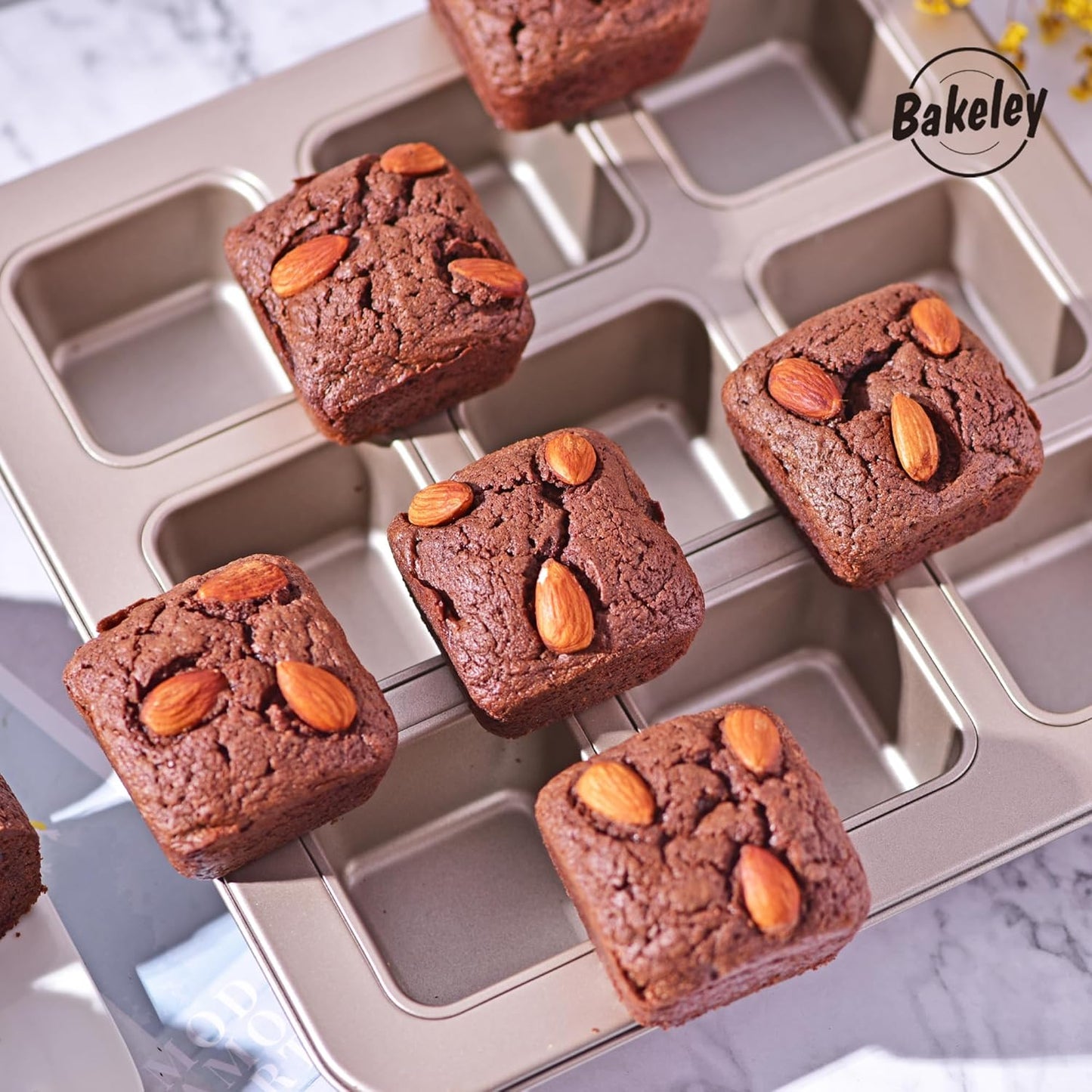 Brownie Cake Pan, 9-Cavity Non-Stick Square Muffin Pan Blondie Bakeware for Oven Baking (Champagne Gold)