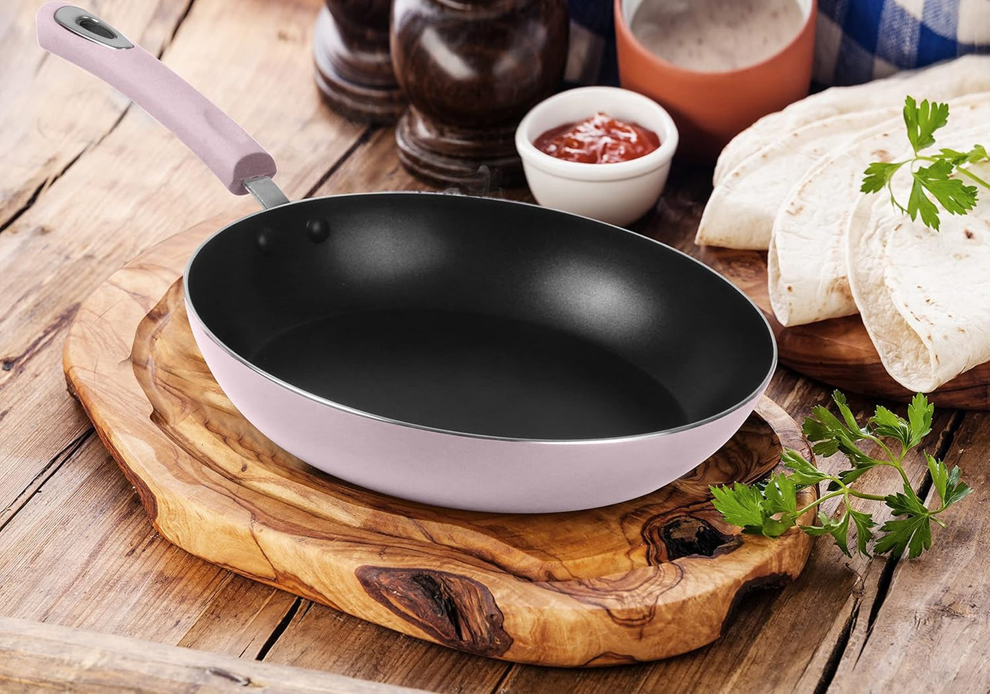 Utopia Kitchen Nonstick Cookware 3 Piece Set, Non-Stick Frying Pans with Induction Bottom, 8, 9.5 & 11 Inches Frying Pans with Bakelite Handles, PFOA Free, Purple & Black