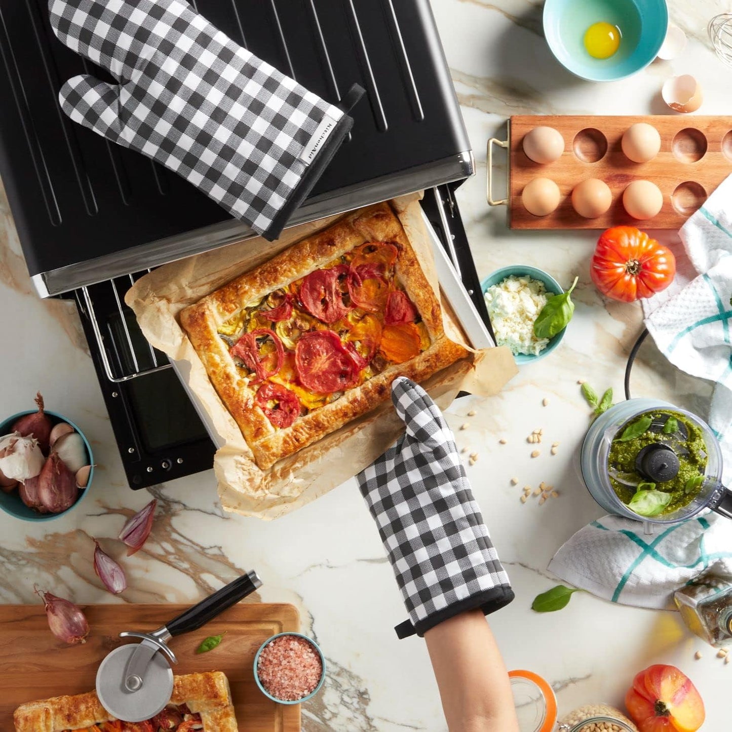 KITCHENAID Gingham Oven Mitt 2-Pack Set, Matte Black, 7"x13"