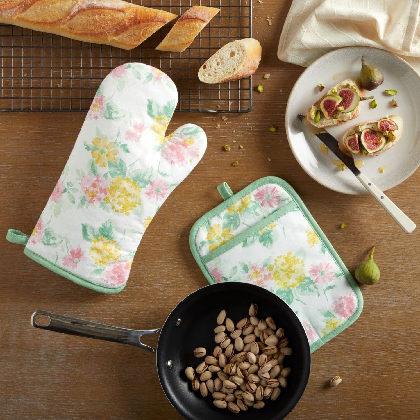 Martha Stewart Amber Floral Oven Mitt & Pot Holder Set 2-Pack, Pink/Yellow, OM: 7"x13" & PH: 7"x10"