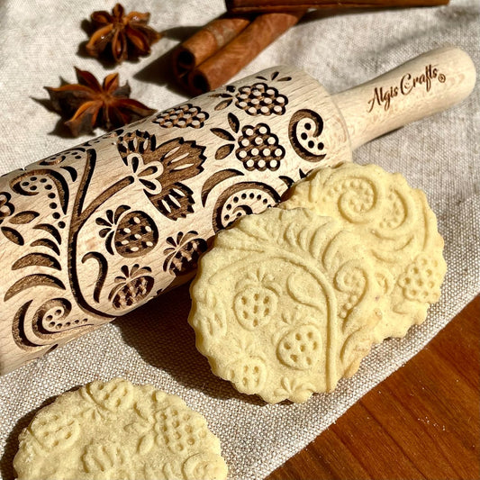 STRAWBERRY embossing rolling pin. Engraved wooden embossed dough roller for embossed cookies or clay by Algis Crafts